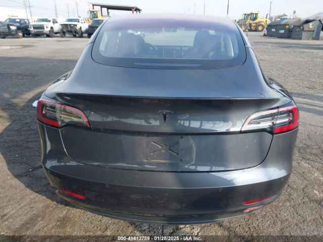 5YJ3E1EA3HF001713 Tesla Model 3 Long Range/standard
