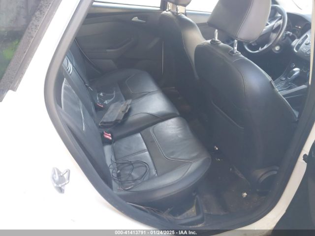 1FADP3F28GL258689 Ford FOCUS SE