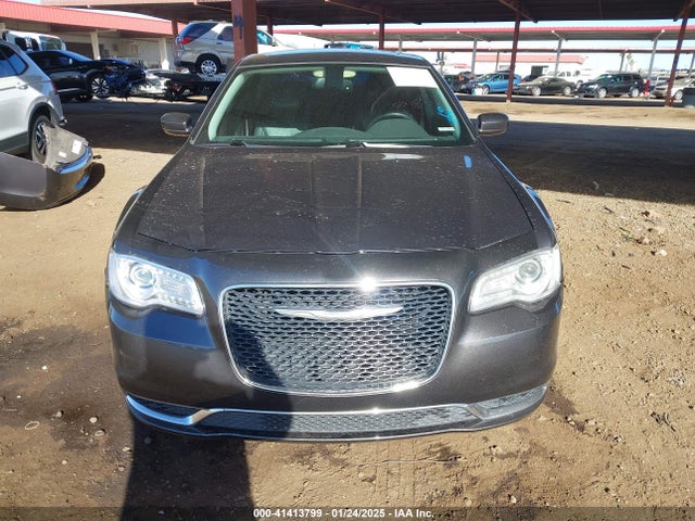 Chrysler 300 Limited 2015 2C3CCAAG1FH930715 Image 13