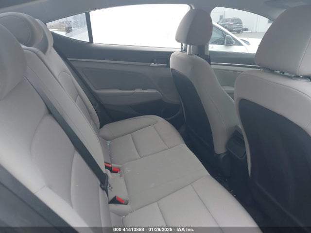 5NPD84LF9JH234191 Hyundai ELANTRA SEL