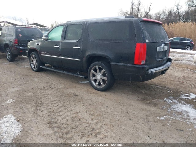 2008 CADILLAC ESCALADE ESV 1GYFK66878R196816 Photo 2