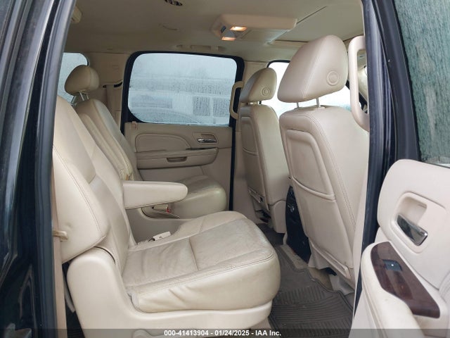 2008 CADILLAC ESCALADE ESV 1GYFK66878R196816 Photo 7