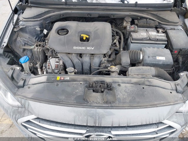 5NPD84LF2JH395000 Hyundai ELANTRA SEL