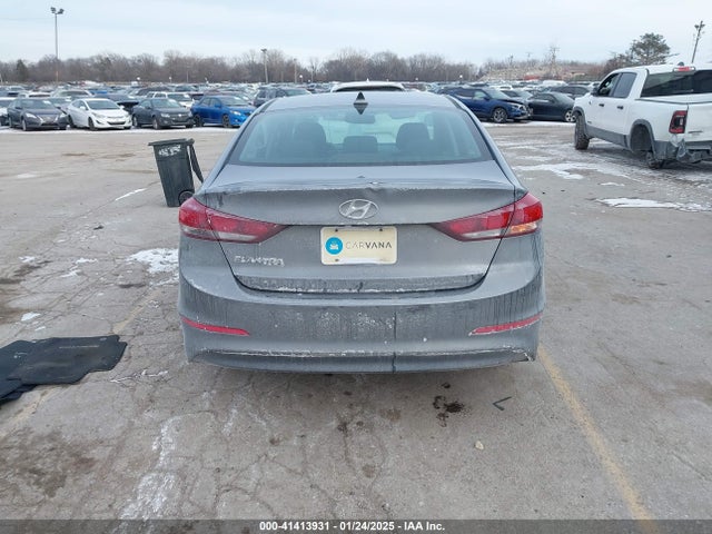 5NPD84LF2JH395000 Hyundai ELANTRA SEL