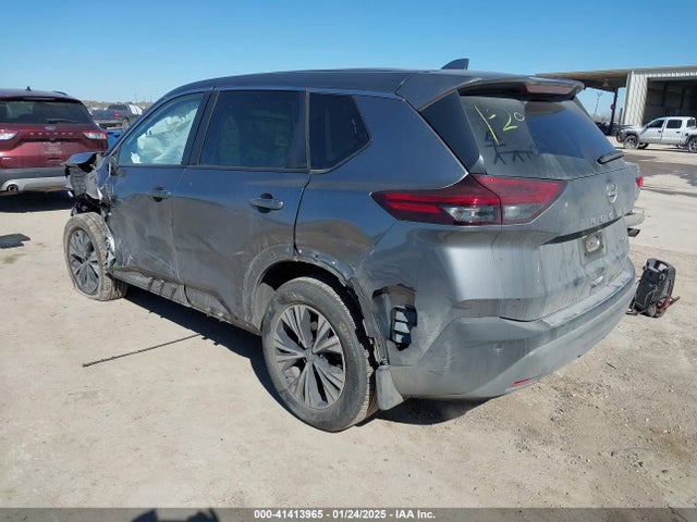 JN8BT3BA9PW436669 Nissan Rogue Sv Fwd
