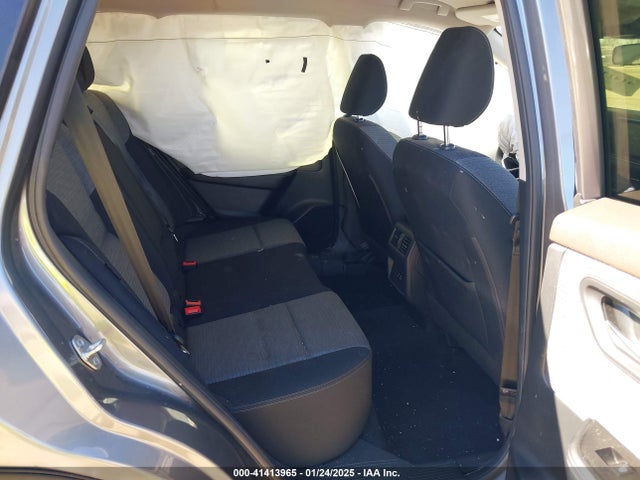 JN8BT3BA9PW436669 Nissan Rogue Sv Fwd