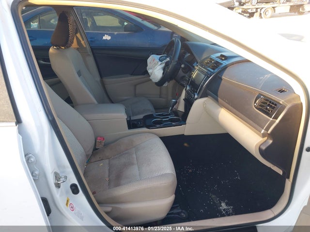 4T4BF1FK8ER427370 Toyota CAMRY LE
