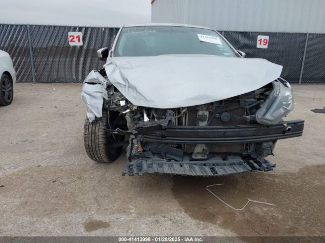 3N1CB7AP9KY203072 Nissan Sentra Sr Turbo