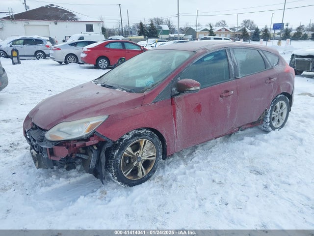Ford FOCUS SE 2014 1FADP3K27EL181834 Image 2