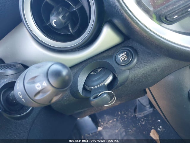 2013 MINI CONVERTIBLE WMWZN3C56DT135566 Photo 10