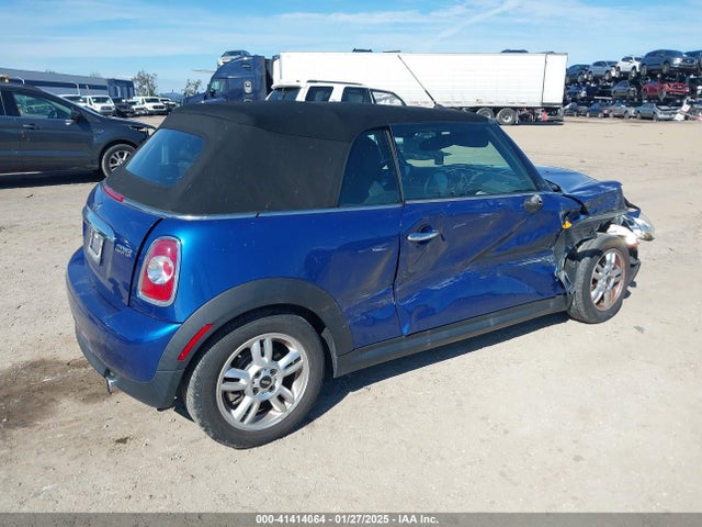 2013 MINI CONVERTIBLE WMWZN3C56DT135566 Photo 3