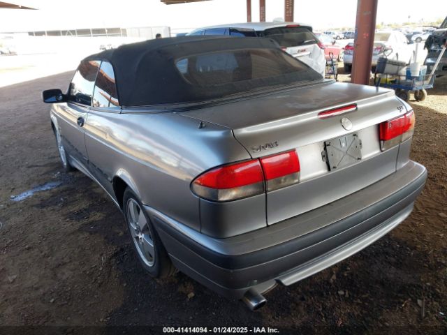 2003 SAAB 9-3 YS3DF75K437013373 Photo 2