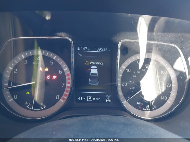 1N6AA1E50HN505382 Nissan 2017