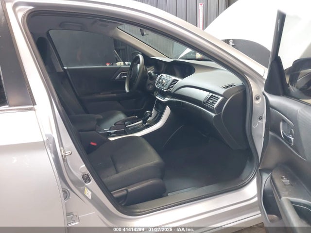 Honda ACCORD LX 2015 1HGCR2F33FA187383 Image 5