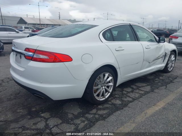 2013 JAGUAR XF SAJWA0ES6DPU00600 Photo 3