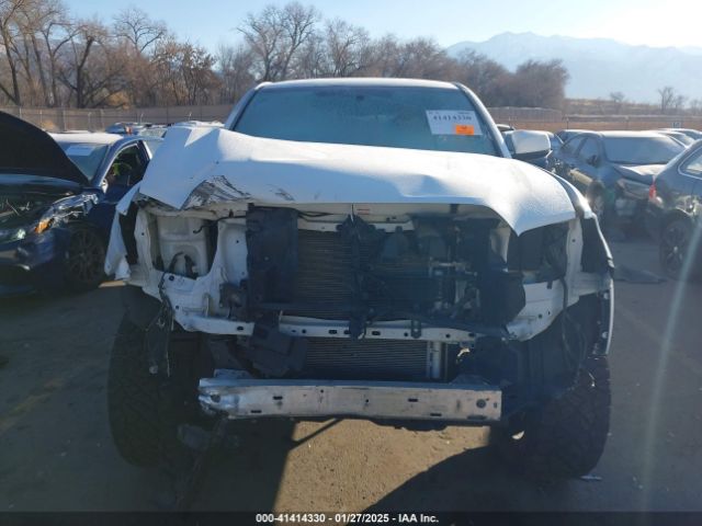3TMCZ5AN8HM062622 Toyota Tacoma Sr5 V6