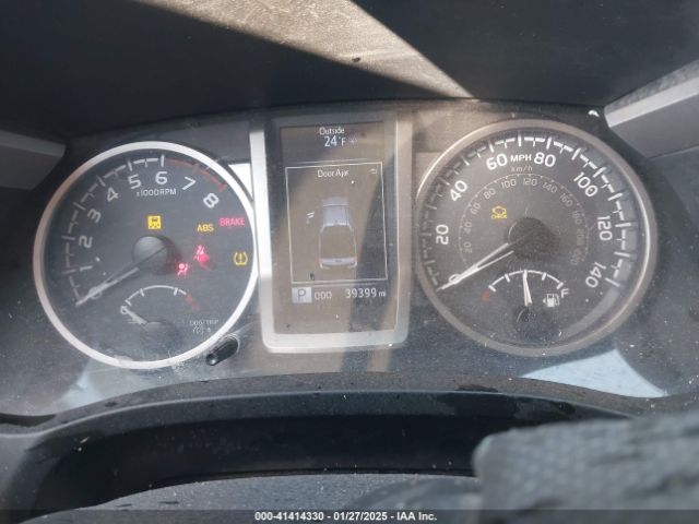 3TMCZ5AN8HM062622 Toyota Tacoma Sr5 V6