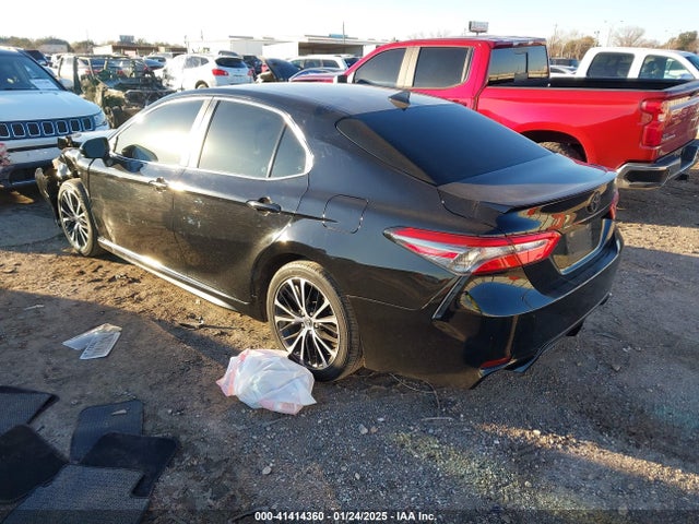 4T1B11HK1KU807605 Toyota CAMRY SE