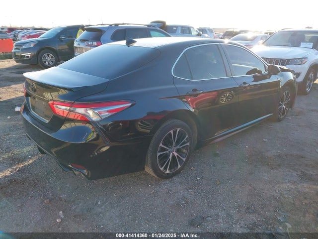 4T1B11HK1KU807605 Toyota CAMRY SE