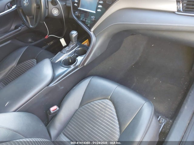 4T1B11HK1KU807605 Toyota CAMRY SE