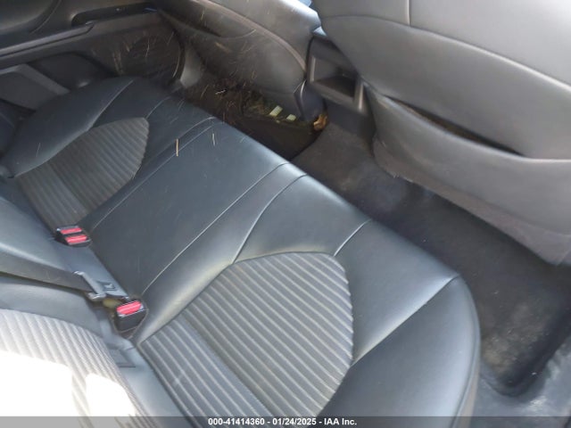 4T1B11HK1KU807605 Toyota CAMRY SE