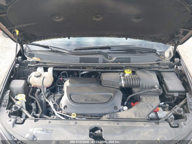 Chrysler Voyager Lx 2022 2C4RC1CG6NR230068 Image 10
