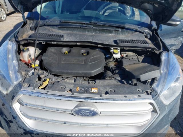 1FMCU9J9XKUA84502 Ford Escape Titanium