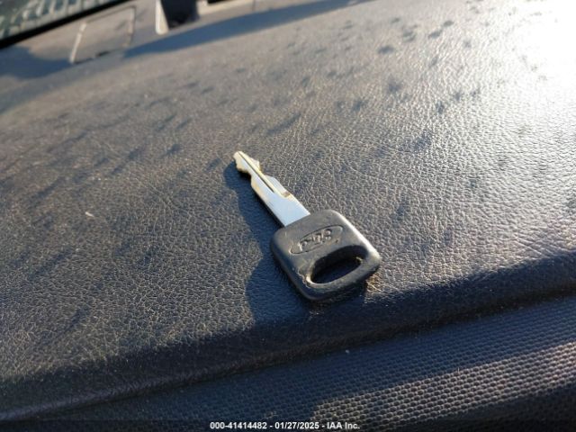 1FBSS3BL9EDB04048 Ford E-350 Super Duty Xlt