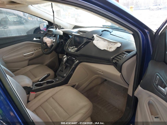 1FMCU9J92FUC80617 Ford Escape Titanium