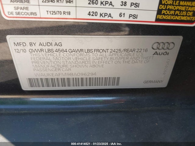 2011 AUDI A3 WAUKEAFM9BA096294 Photo 8