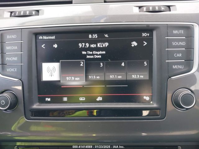 WVWKP7AU4GW904116 Volkswagen E-golf Se