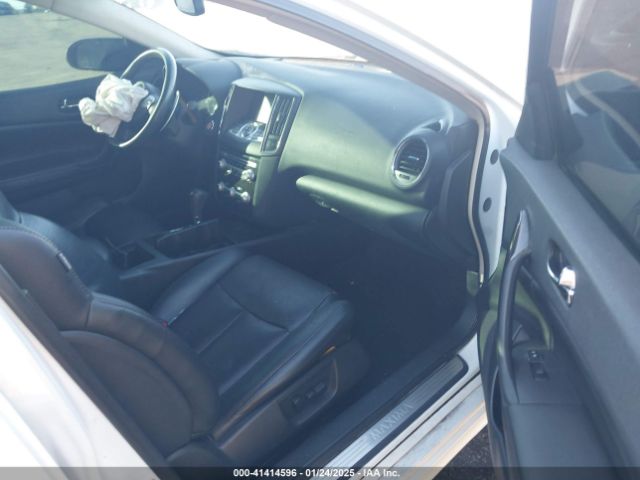 1N4AA5APXEC449465 Nissan Maxima 3.5 Sv