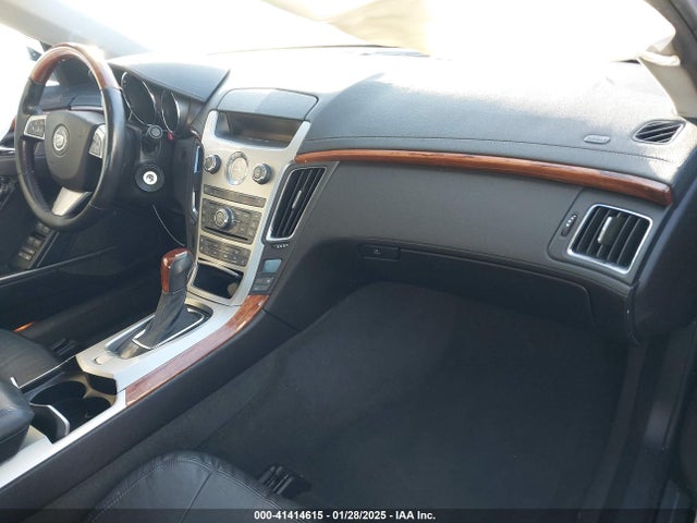 2010 CADILLAC CTS 1G6DF5EG8A0134018 Photo 4