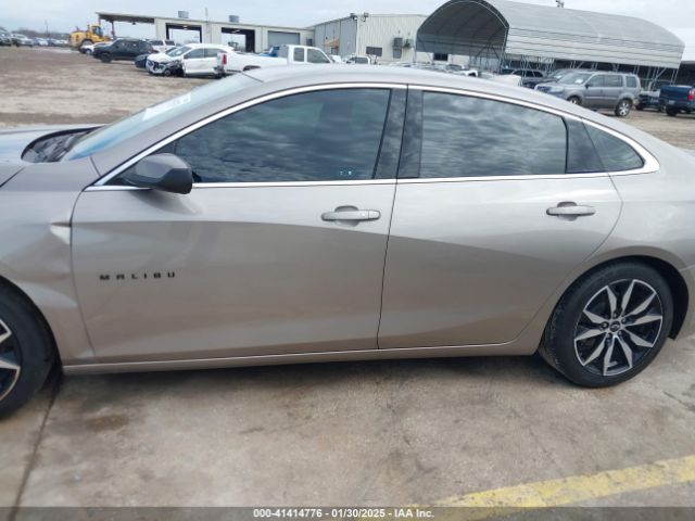 1G1ZG5STXRF115666 Chevrolet Malibu Fwd Rs