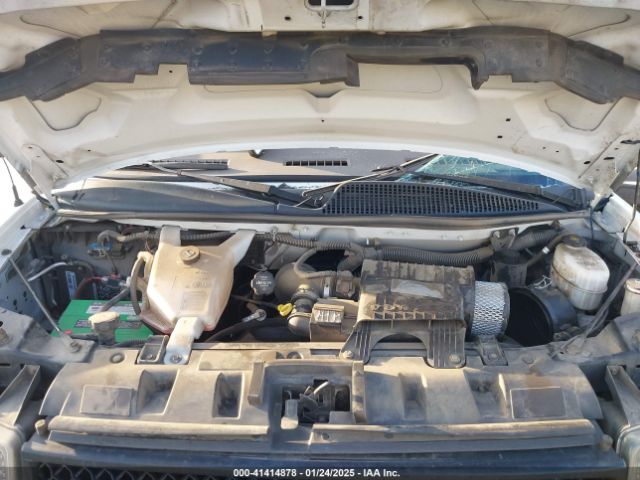 1GCWGAFGXK1358722 Chevrolet Express 2500 Work Van