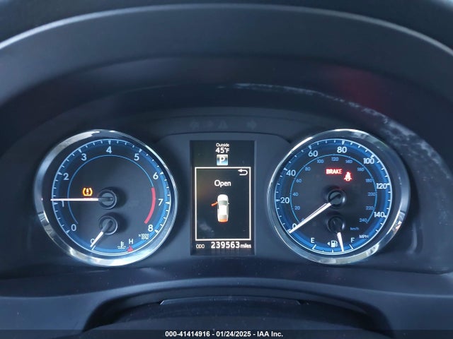 Toyota COROLLA SE 2017 5YFBURHE7HP618791 Image 7