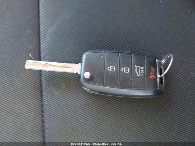 KIA SOUL + 2018 KNDJP3A59J7557607 Image 11