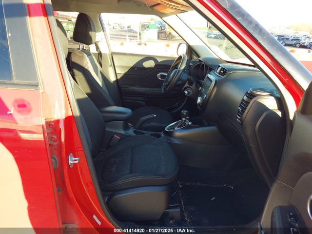 KIA SOUL + 2018 KNDJP3A59J7557607 Image 5