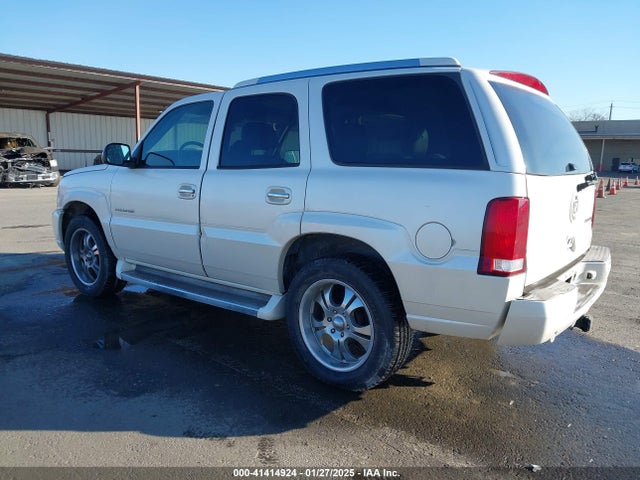 2005 CADILLAC ESCALADE 1GYEK63N75R141199 Photo 2