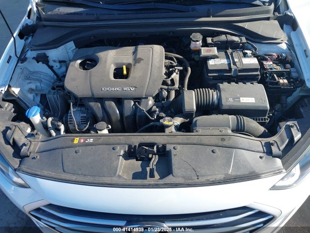 Hyundai ELANTRA SE 2017 5NPD84LF4HH032885 Image 10
