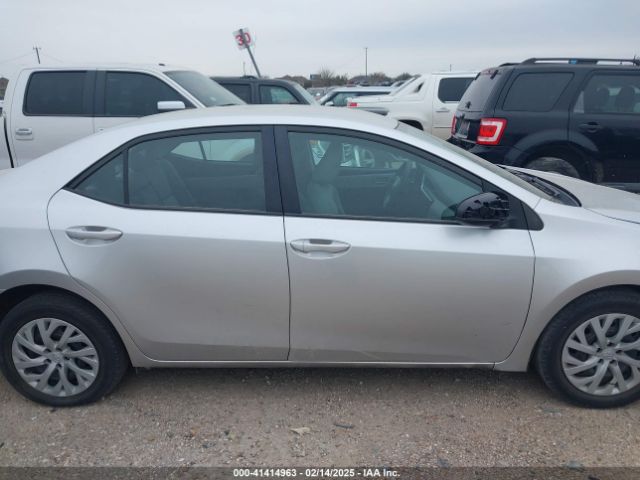 5YFBURHE7JP799445 Toyota COROLLA LE