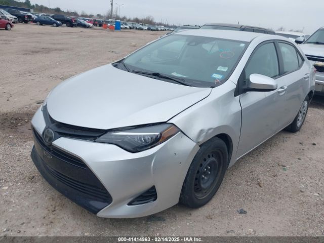 5YFBURHE7JP799445 Toyota COROLLA LE