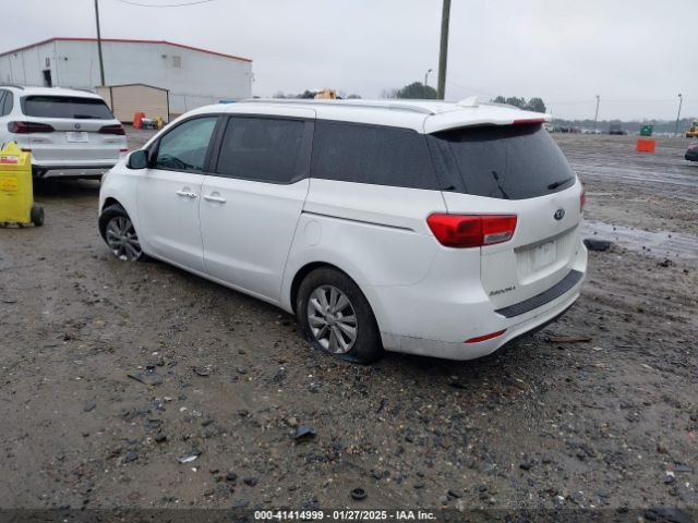 KNDMB5C14H6260388 KIA SEDONA LX