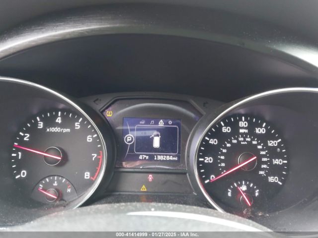 KNDMB5C14H6260388 KIA SEDONA LX