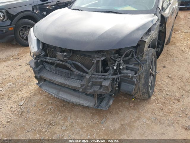 2018 NISSAN ROGUE 5N1AT2MT2JC783118 Photo 5