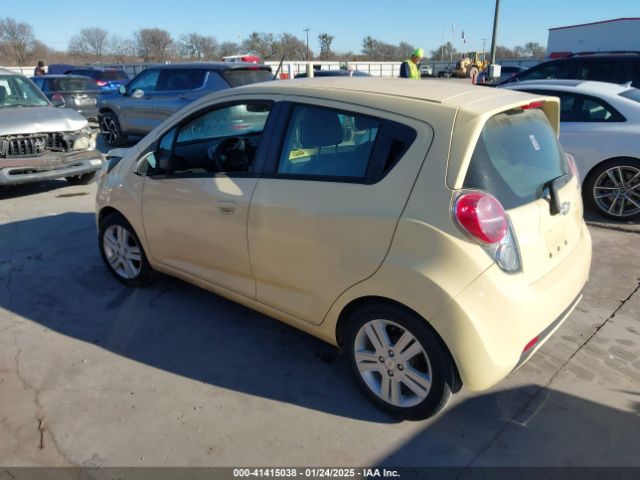 KL8CD6S9XEC489408 Chevrolet Spark 1lt Auto