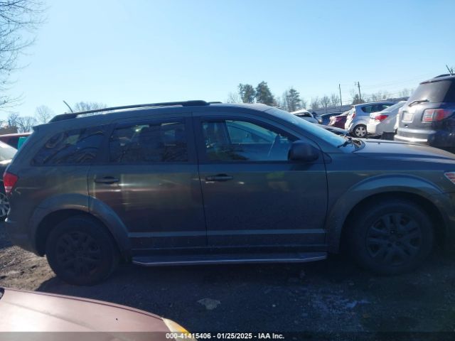 3C4PDCAB8JT507673 Dodge JOURNEY SE