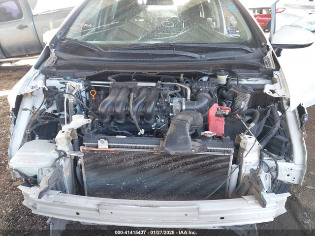 Honda FIT LX 2015 3HGGK5G54FM768580 Image 6