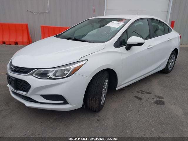 Chevrolet Cruze Ls Auto 2017 3G1BC5SM3HS521806 Image 2