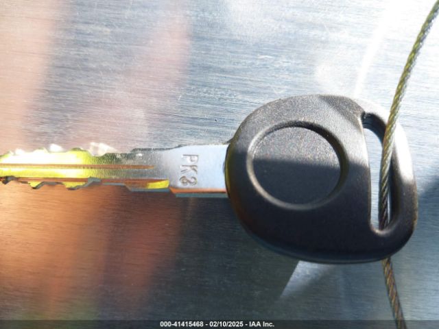 2003 CADILLAC DEVILLE 1G6KF57923U260229 Photo 10